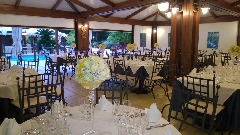 Hotel La Rotonda Cepagatti Екстериор снимка