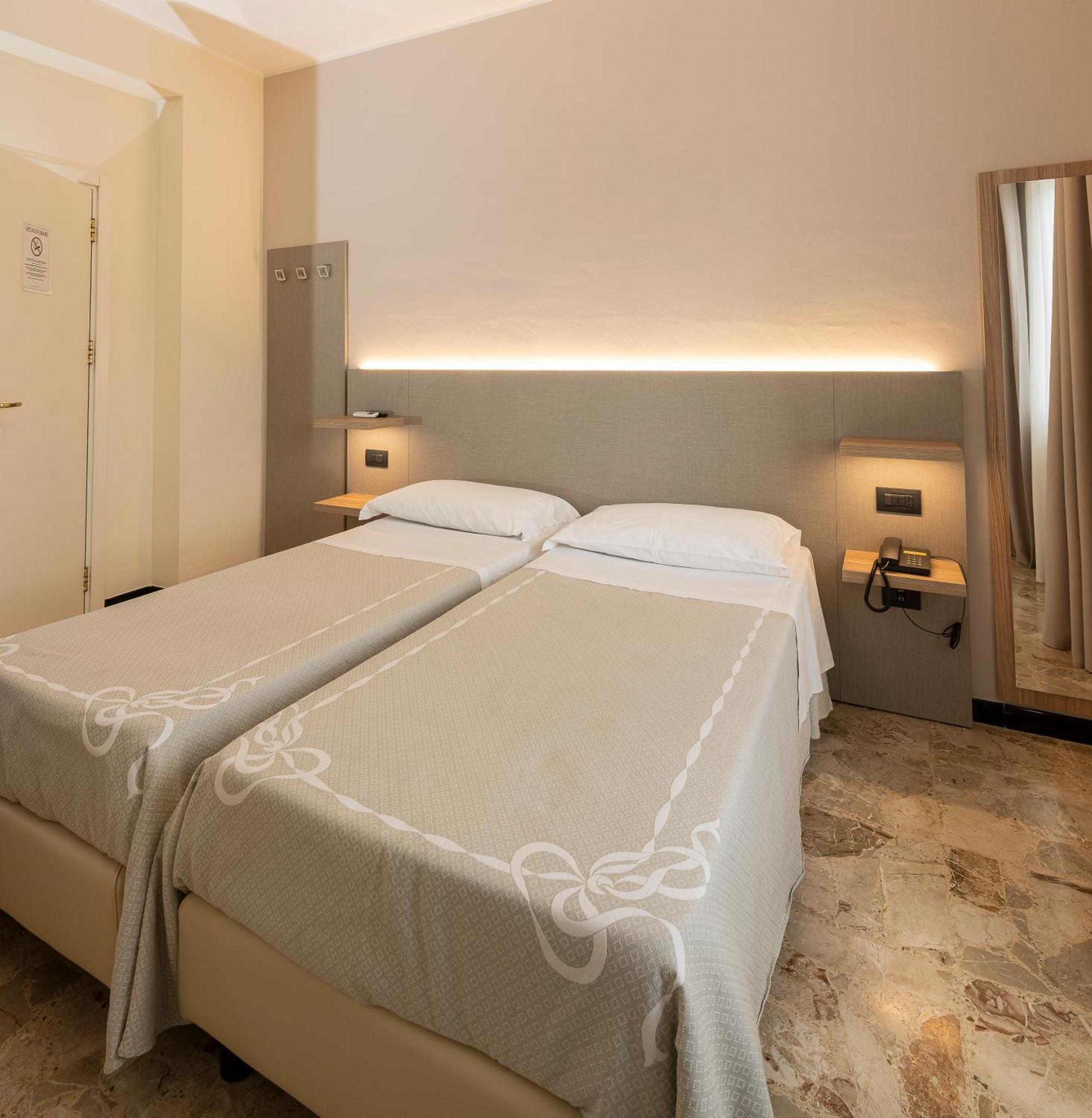Hotel La Rotonda Cepagatti Екстериор снимка
