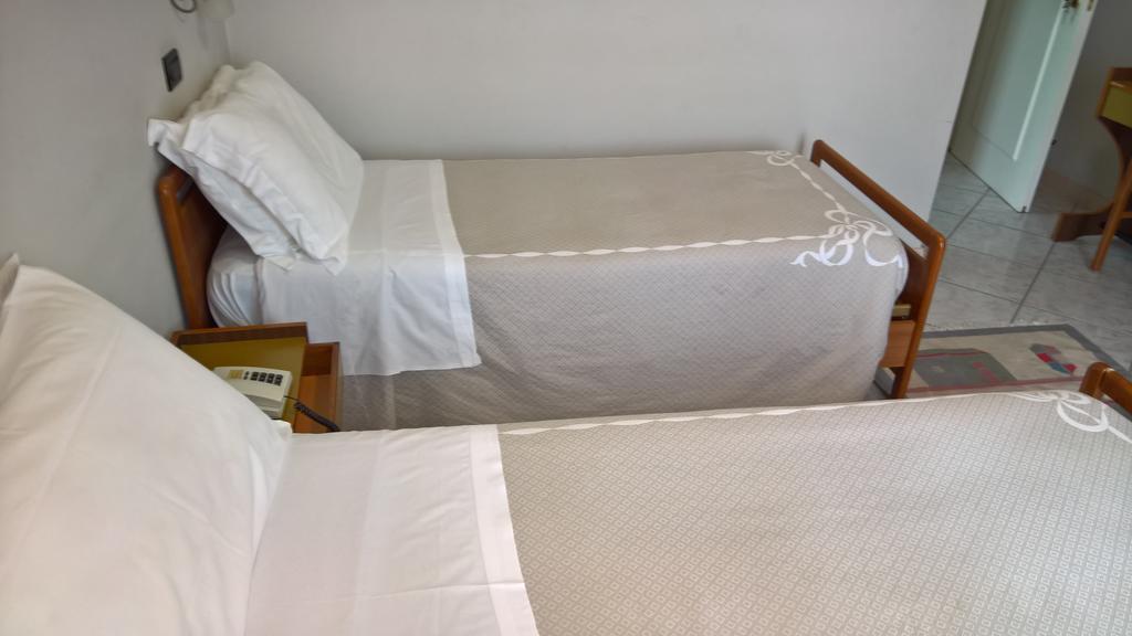 Hotel La Rotonda Cepagatti Екстериор снимка